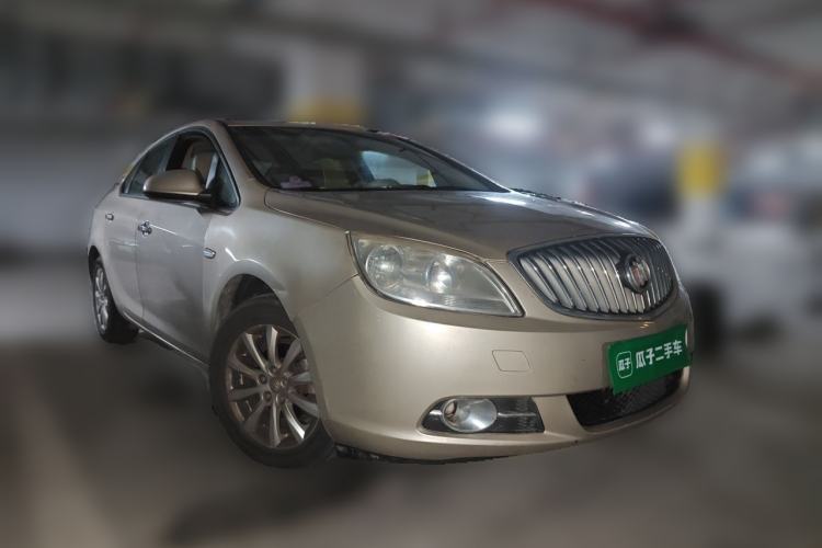 Used Buick GT 2010 GT 1.8L Automatic Luxury Edition Front Right 45 Deg