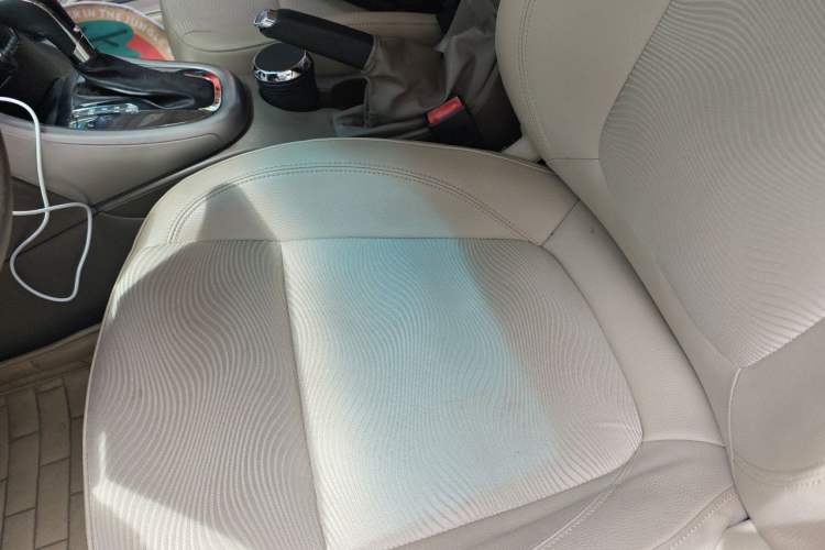 Used Buick GT 2010 GT 1.6L Automatic Fashion Edition Left Front Seat