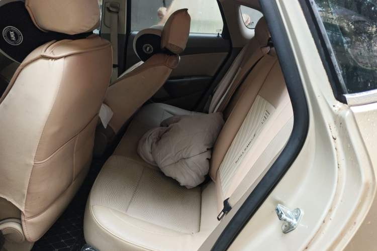 Used Buick GT 2010 GT 1.6L Automatic Fashion Edition Left Rear Seat