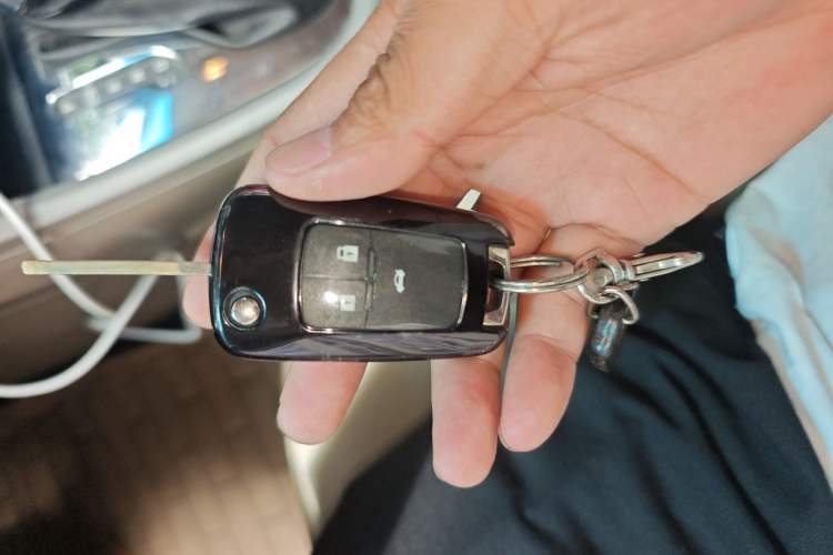 Used Buick GT 2010 GT 1.6L Automatic Fashion Edition Vehicle Key