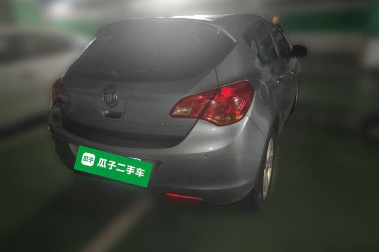 Used Buick GT 2010 XT 1.6T Fashion Sport Edition Rear Right 45 Deg