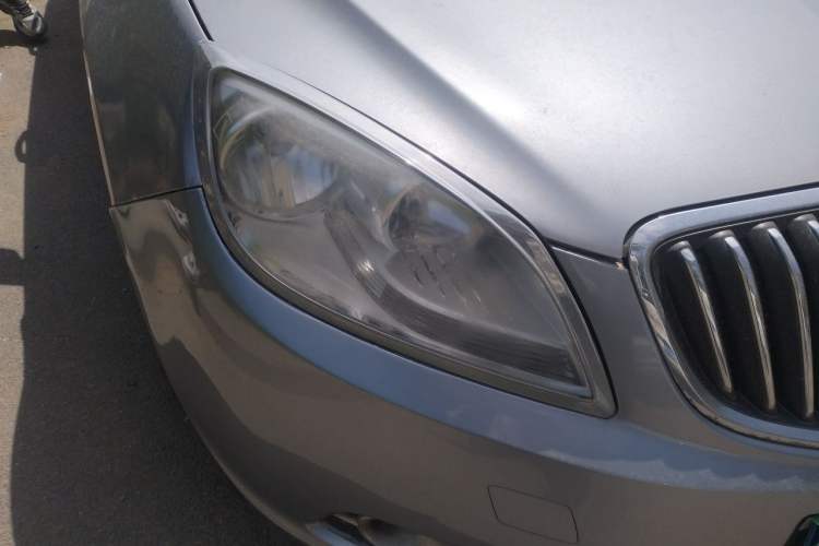 Used Buick GT 2010 GT 1.6L Automatic Fashion Edition Right Front Headlight