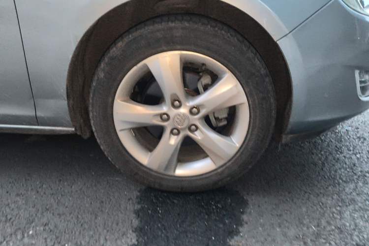Used Buick GT 2010 XT 1.6T Fashion Sport Edition Right Front Wheel Hub