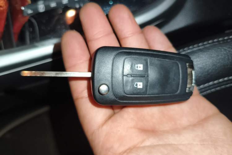 Used Buick GT 2010 XT 1.8L Automatic Fashion Edition Vehicle Key