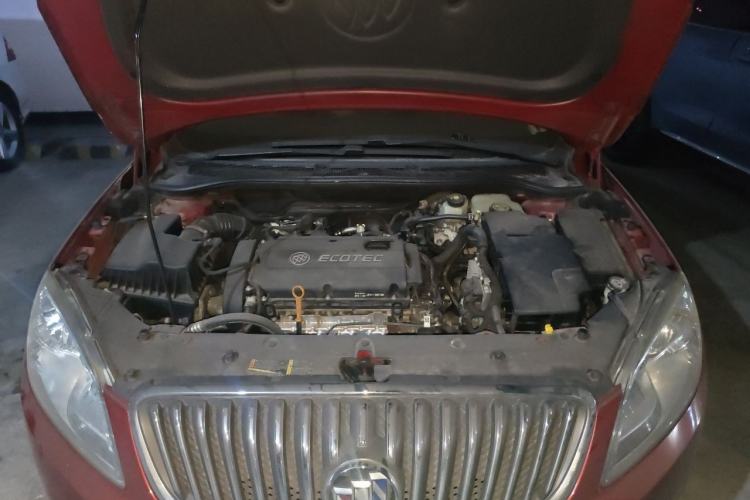 Used Buick GT 2010 GT 1.6L Automatic Fashion Edition Engine Bay