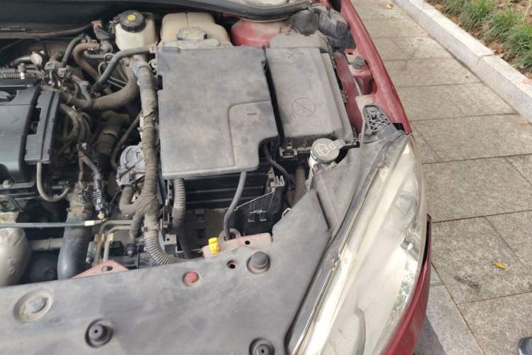 Used Buick GT 2010 GT 1.8L Automatic Fashion Edition Engine Bay Left