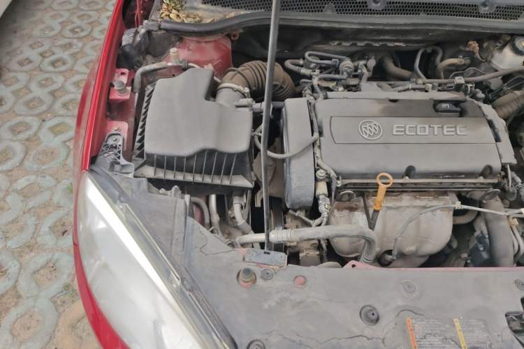 Used Buick GT 2010 GT 1.6L Automatic Fashion Edition Engine Bay Right
