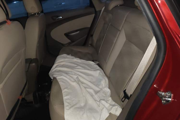 Used Buick GT 2010 GT 1.6L Automatic Fashion Edition Left Rear Seat