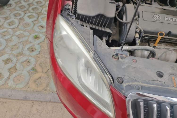 Used Buick GT 2010 GT 1.6L Automatic Fashion Edition Right Front Headlight