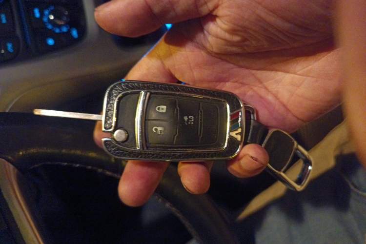 Used Buick GT 2010 XT 1.6L Automatic Fashion Edition Vehicle Key