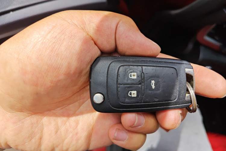 Used Buick GT 2010 GT 1.6T New Edge Sport Edition Vehicle Key