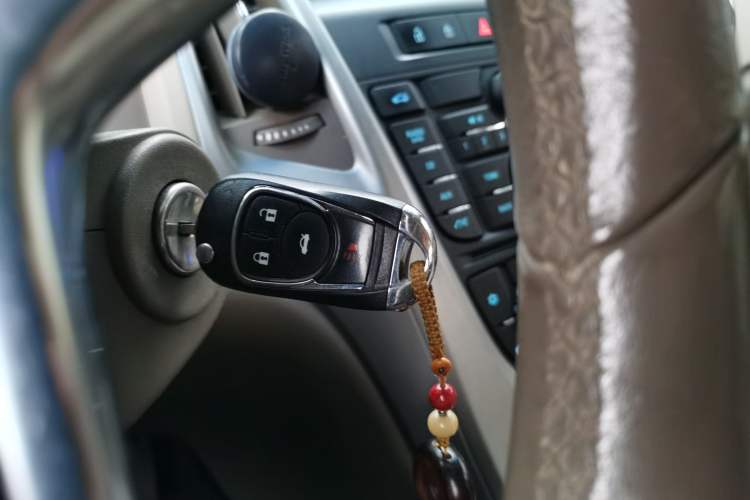 Used Buick GT 2010 GT 1.6L Automatic Fashion Edition Vehicle Key