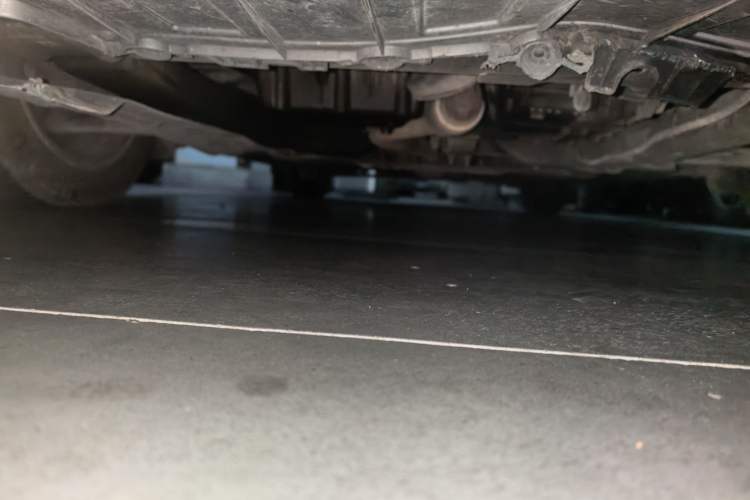 Used Buick GT 2010 XT 1.8L Automatic Deluxe Edition Chassis Front