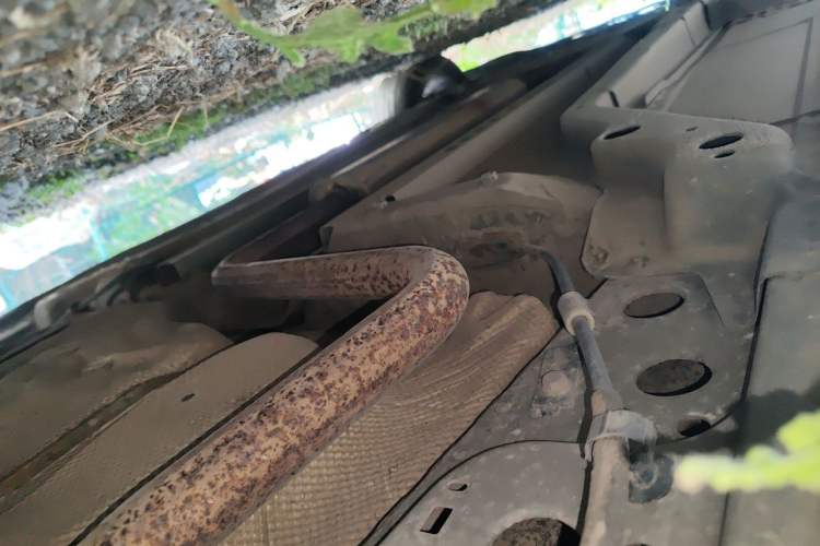Used Buick GT 2010 GT 1.6L Manual Entry-Level Model Chassis Rear Left