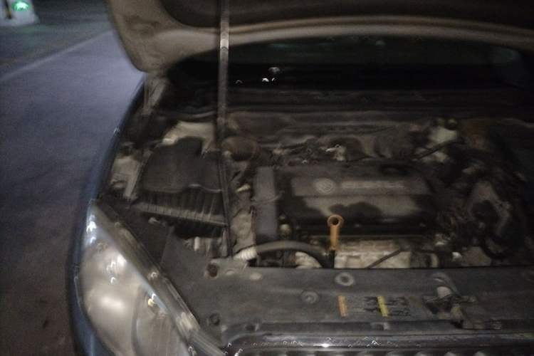 Used Buick GT 2010 GT 1.6L Manual Entry-Level Model Engine Bay Right