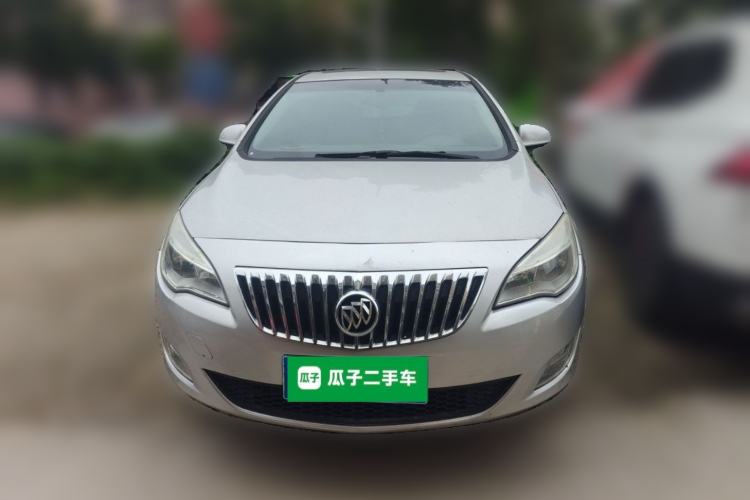 Used Buick GT 2010 XT 1.6T Fashion Sport Edition Front
