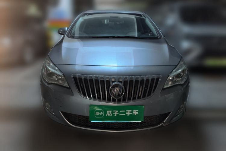Used Buick GT 2010 XT 1.8L Automatic Deluxe Edition Front