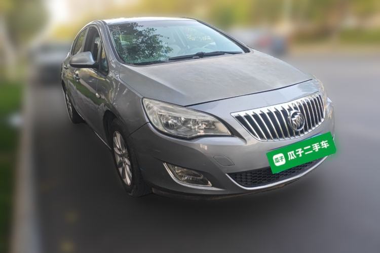 Used Buick GT 2010 XT 1.6L Automatic Fashion Edition Front Right 45 Deg