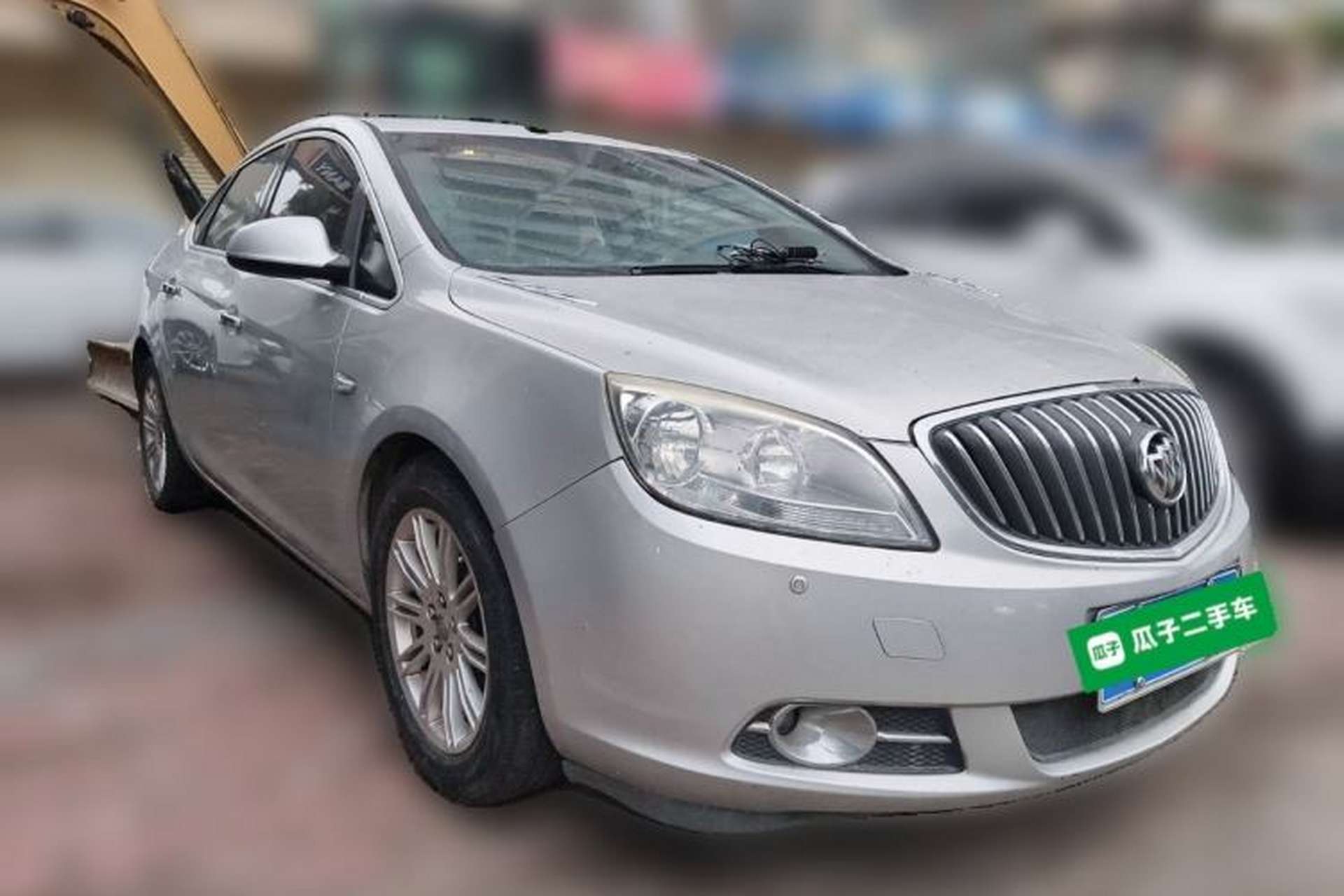 Used Buick GT 2010 GT 1.8L Automatic Luxury Edition Front Right 45 Deg