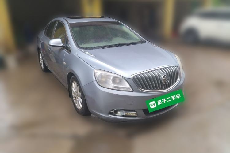 Used Buick GT 2010 GT 1.6L Manual Entry-Level Model Front Right 45 Deg