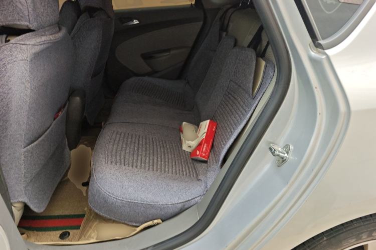 Used Buick GT 2010 XT 1.6L Automatic Fashion Edition Left Rear Seat