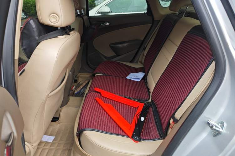 Used Buick GT 2010 GT 1.6L Manual Entry-Level Model Left Rear Seat