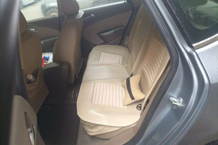 Used Buick GT 2010 GT 1.6L Manual Entry-Level Model Left Rear Seat