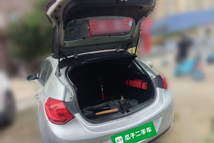 Used Buick GT 2010 XT 1.6T Fashion Sport Edition Trunk