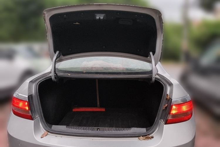 Used Buick GT 2010 GT 1.8L Automatic Luxury Edition Trunk