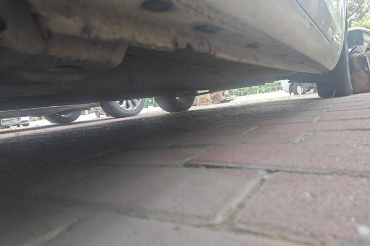 Used Buick GT 2010 XT 1.6L Manual Entry-Level Model Chassis Front Left