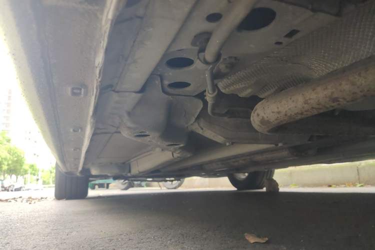 Used Buick GT 2010 GT 1.6L Manual Entry-Level Model Chassis Rear Left