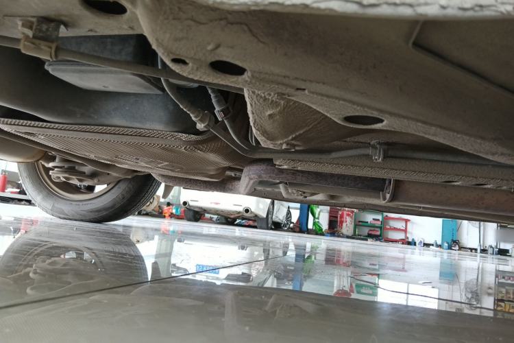 Used Buick GT 2010 XT 1.8L Automatic Fashion Edition Chassis Rear Right