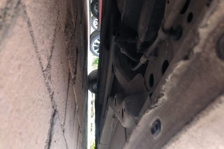 Used Buick GT 2010 GT 1.6L Manual Entry-Level Model Chassis Rear Right