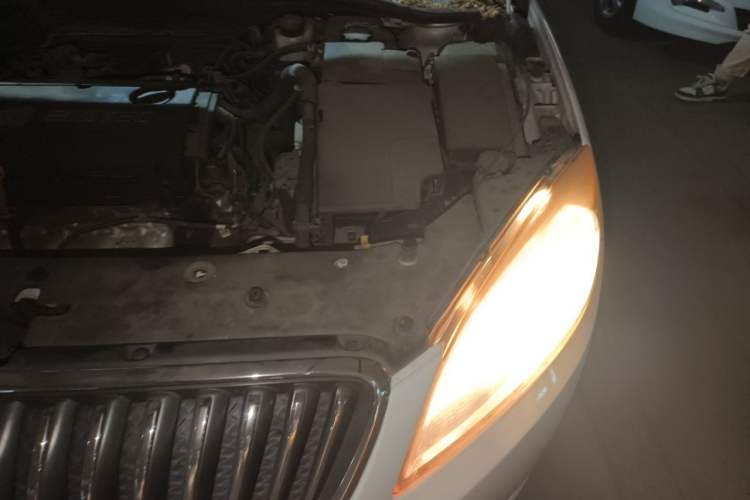 Used Buick GT 2010 GT 1.6L Automatic Fashion Edition Engine Bay Left