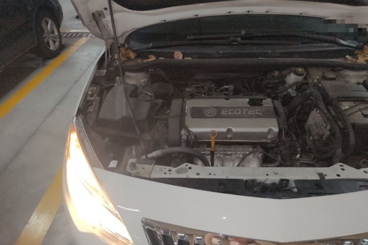 Used Buick GT 2010 GT 1.6L Automatic Fashion Edition Engine Bay Right