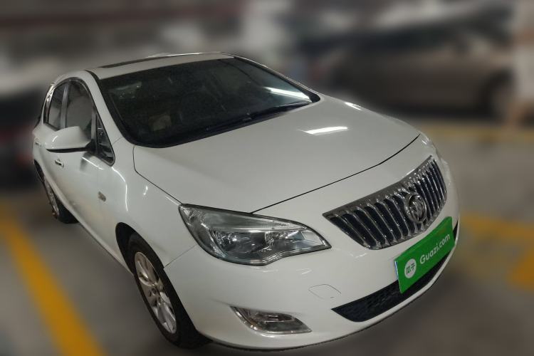 Used Buick GT 2010 GT 1.6L Automatic Fashion Edition Front Right 45 Deg