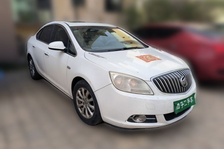Used Buick GT 2010 GT 1.6L Manual Entry-Level Model Front Right 45 Deg