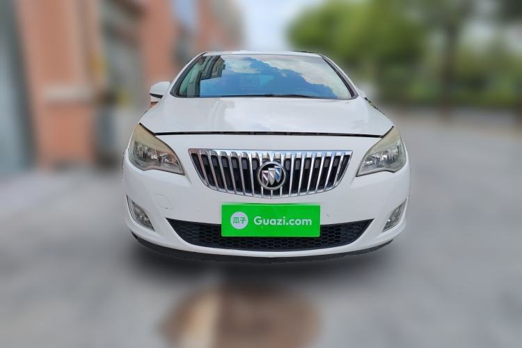 Used Buick GT 2010 XT 1.6L Automatic Fashion Edition Front