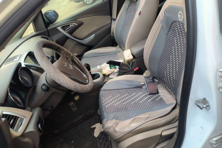 Used Buick GT 2010 GT 1.6L Manual Entry-Level Model Left Front Seat
