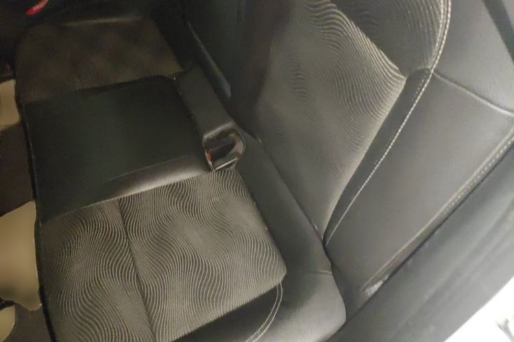 Used Buick GT 2010 XT 1.6L Automatic Fashion Edition Left Rear Seat