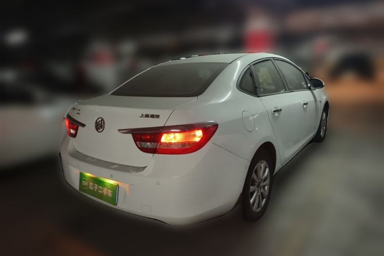 Used Buick GT 2010 GT 1.6L Automatic Fashion Edition Rear Right 45 Deg