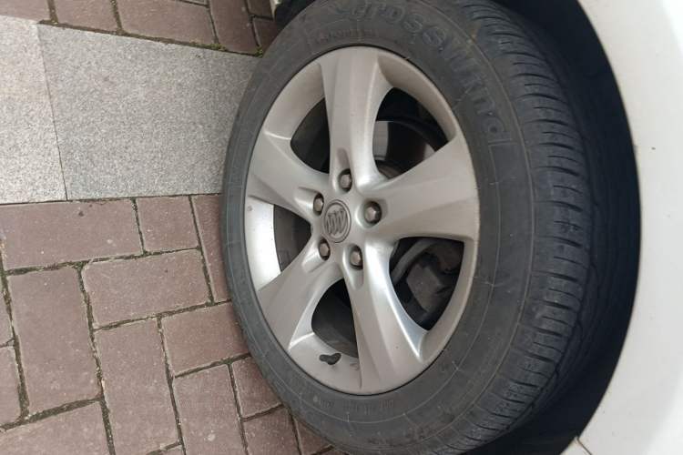 Used Buick GT 2010 XT 1.6T Fashion Sport Edition Right Front Wheel Hub