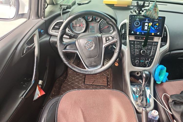 Used Buick GT 2010 GT 1.6T Fashion Sport Edition Steering Wheel