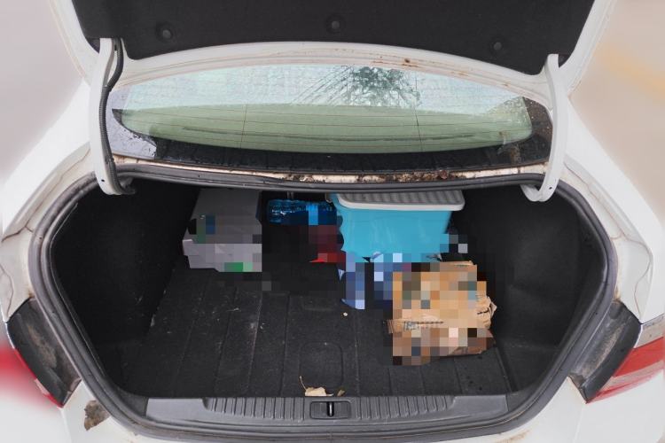 Used Buick GT 2010 GT 1.6L Automatic Fashion Edition Trunk