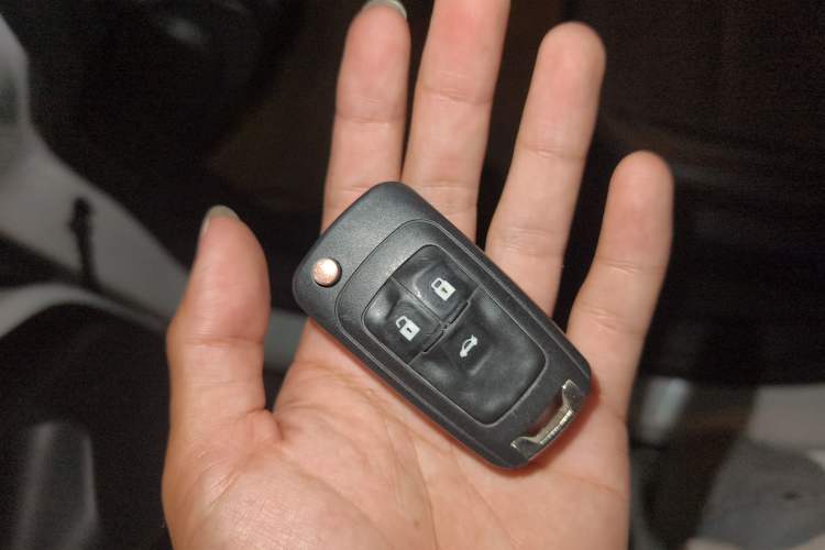 Used Buick GT 2010 GT 1.6L Automatic Fashion Edition Vehicle Key