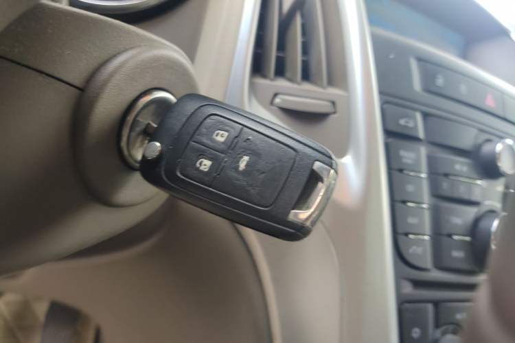 Used Buick GT 2010 GT 1.6L Manual Entry-Level Model Vehicle Key