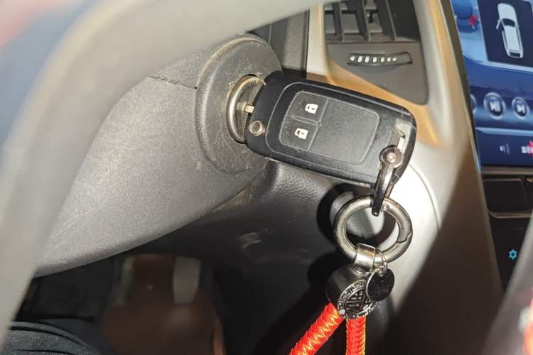 Used Buick GT 2010 XT 1.6L Automatic Fashion Edition Vehicle Key