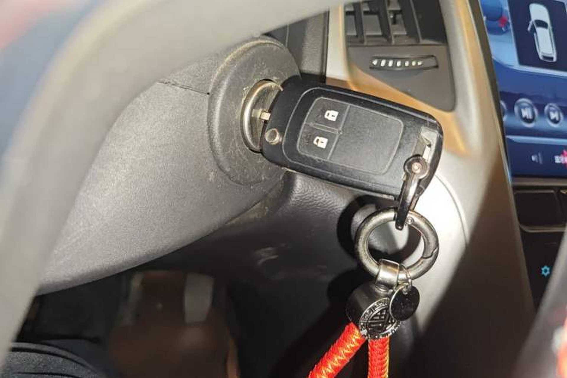 Used Buick GT 2010 XT 1.6L Automatic Fashion Edition Vehicle Key