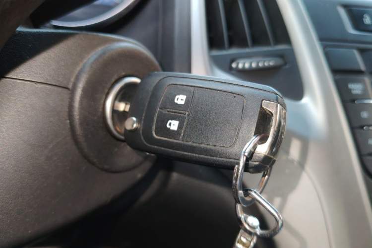 Used Buick GT 2010 XT 1.8L Automatic Fashion Edition Vehicle Key