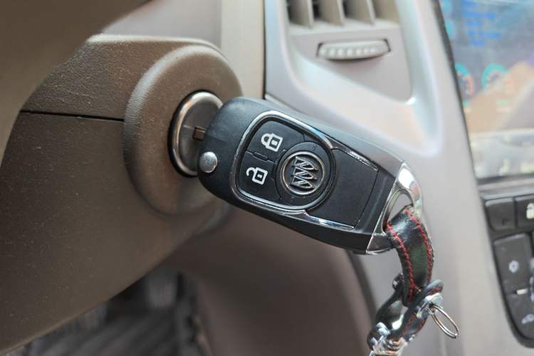 Used Buick GT 2010 GT 1.6L Automatic Fashion Edition Vehicle Key